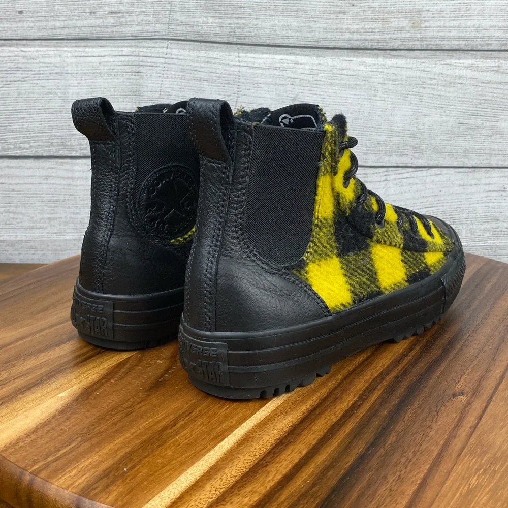 Converse Chuck Taylor All Star Woolrich Chelsea Boot Sneaker 553385C Women’s 7.5